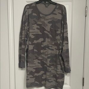 Women’s oversized night shirt